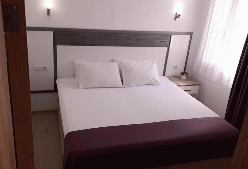 Студия Стандарт, Parla Apart Otel