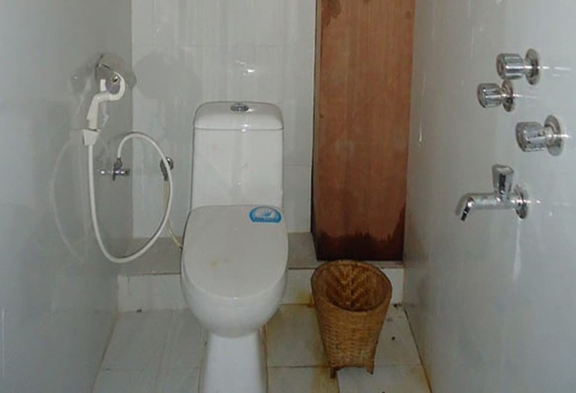 اتاق لوکس, Red House Lodge