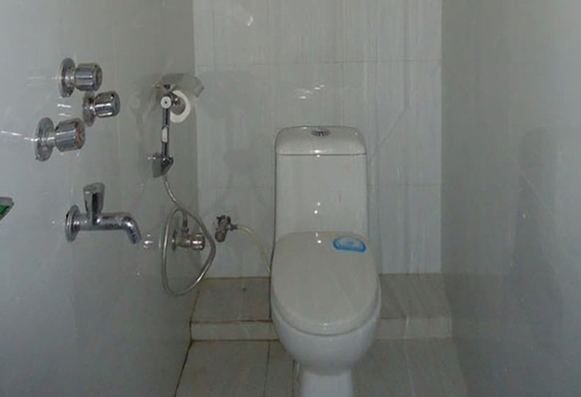 اتاق لوکس, Red House Lodge