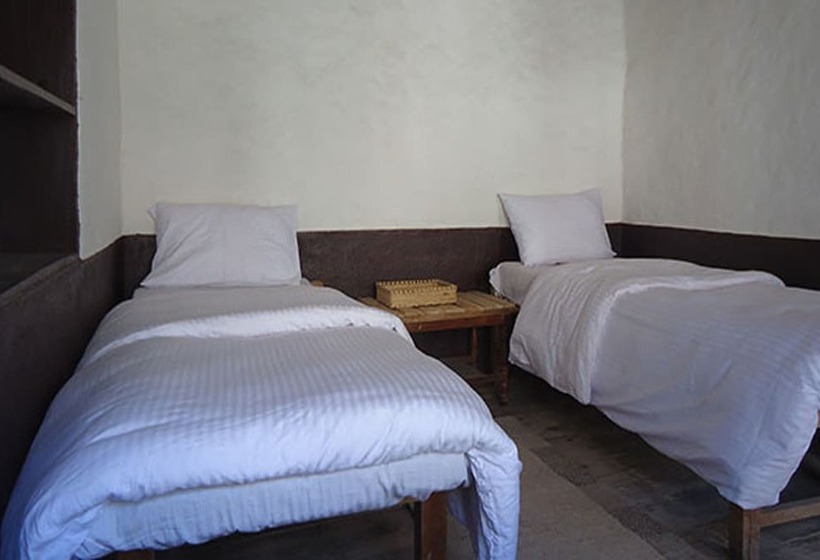 اتاق لوکس, Red House Lodge