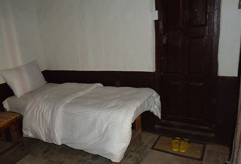 اتاق لوکس, Red House Lodge