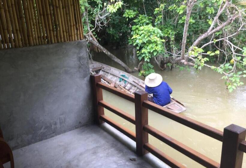 발코니 디럭스 룸, Ruean Thai Nai Bang By Pansak Resort