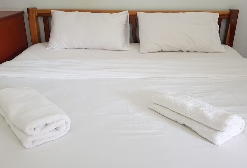 スタンダードルーム, The Grand Apartment