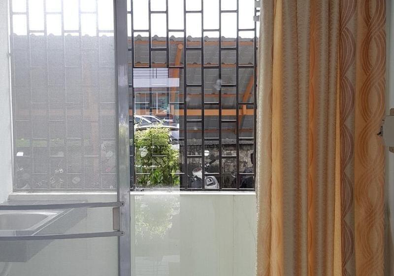 スタンダードルーム, The Grand Apartment