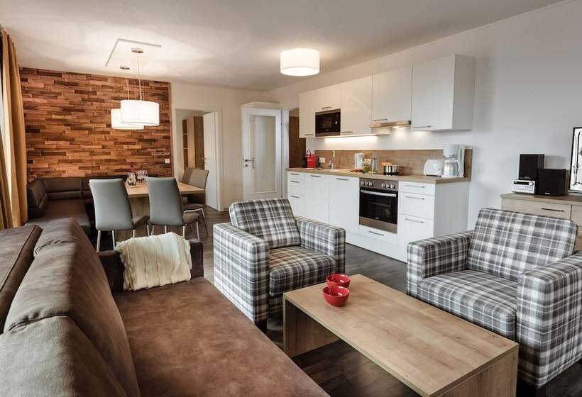 テラスつきの2ベッドルームアパートメント, Alpenparks Chalet & Apartment Areitxpress