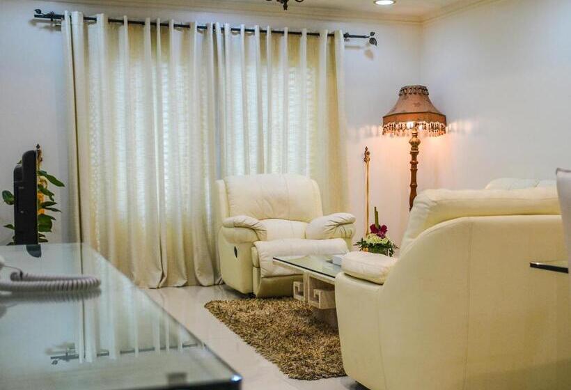 آپارتمان 2 خوابه, Kiev Tower Hotel Apartments