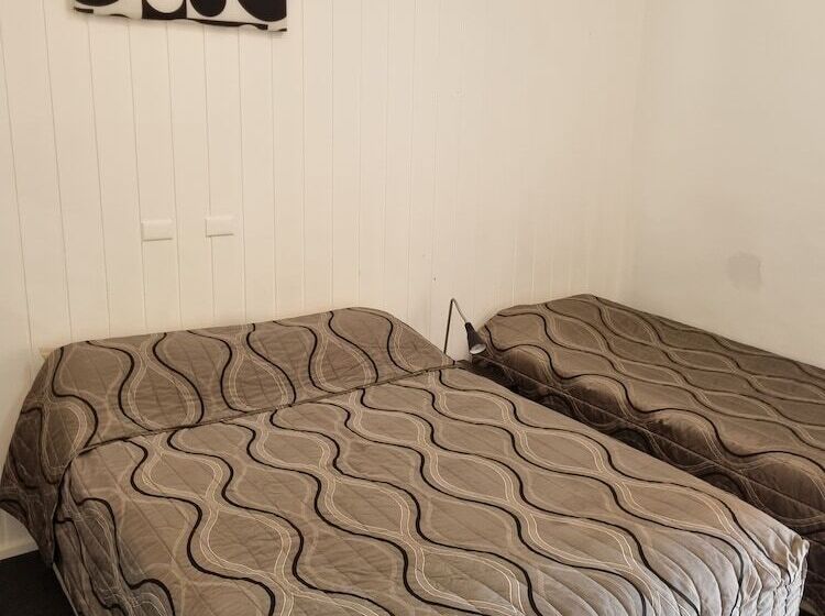 חדר סטנדרט, Taree Lodge Motel