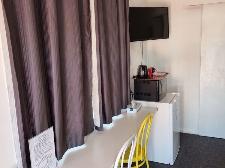 スタンダードルーム, Taree Lodge Motel