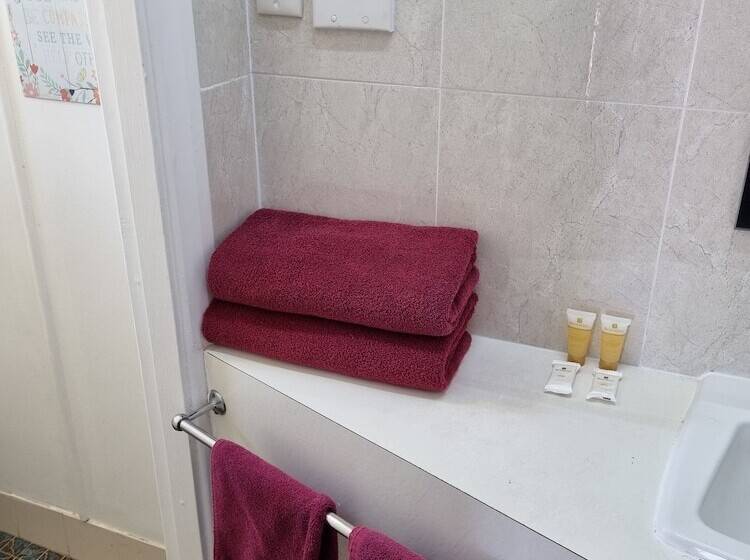 חדר סטנדרט, Taree Lodge Motel