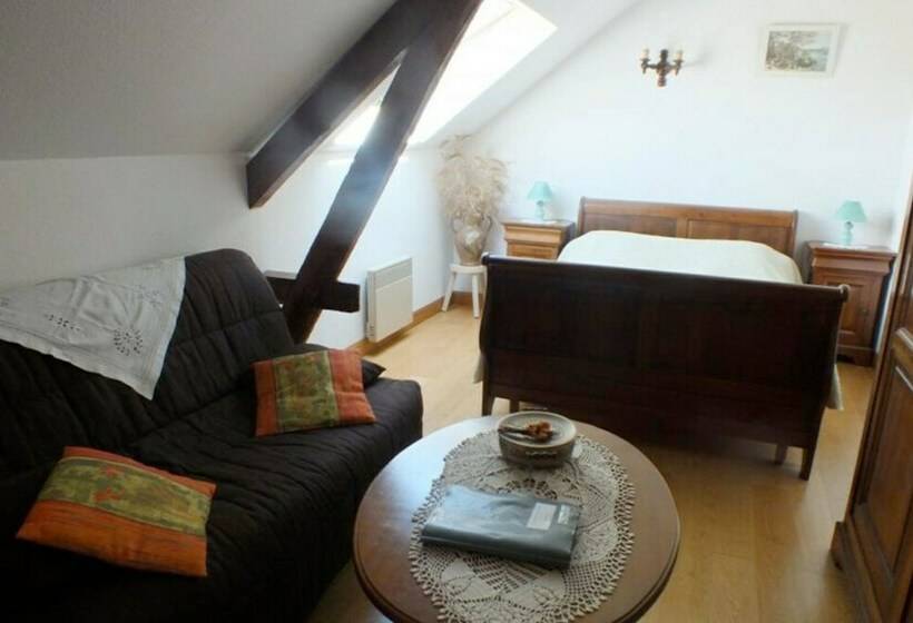 패밀리 룸, Chambres D'hôtes Anousta