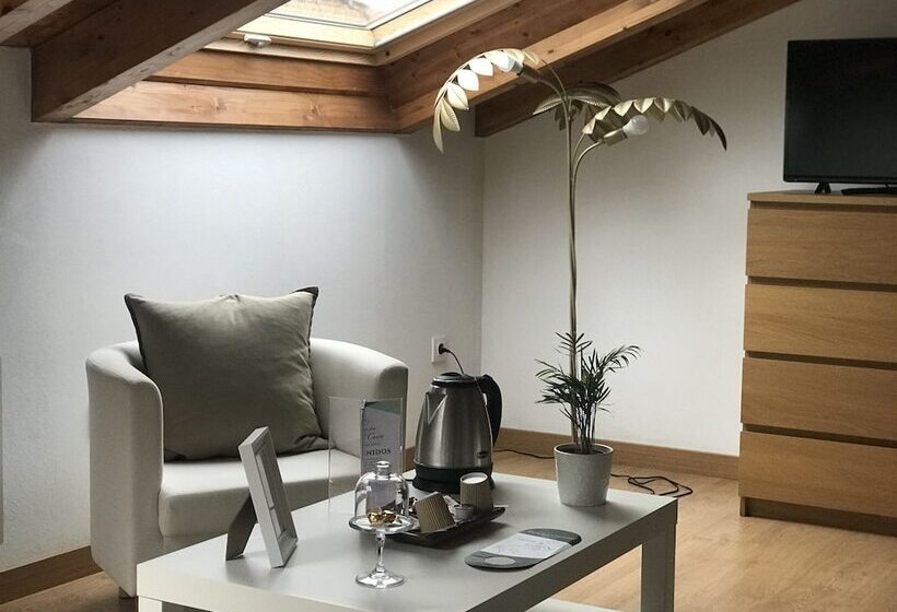 标准三人间, El Rincon Del Cuera