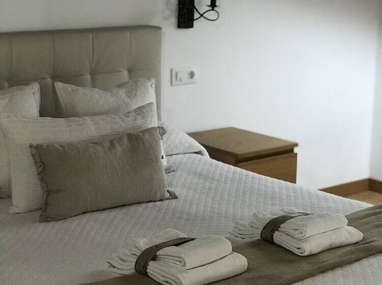 标准三人间, El Rincon Del Cuera