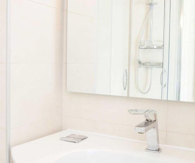 اتاق استاندارد با بالکن, La Nuova Dimora B&b