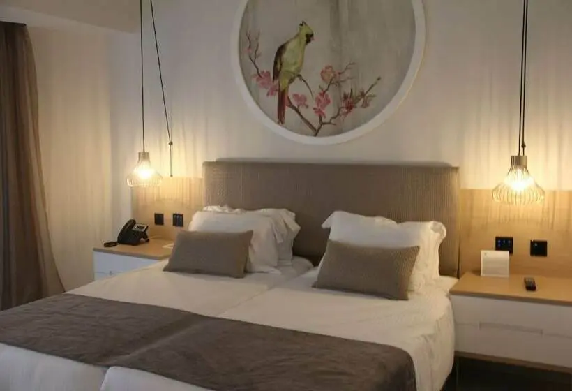 オーシャンビュースーペリアールーム, Nissiblu Beach Resort