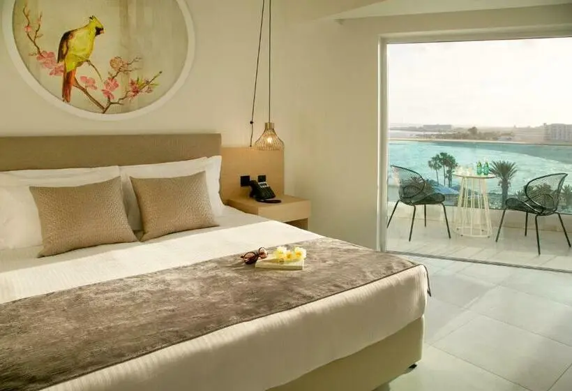 サイドシービュースーペリアールーム, Nissiblu Beach Resort