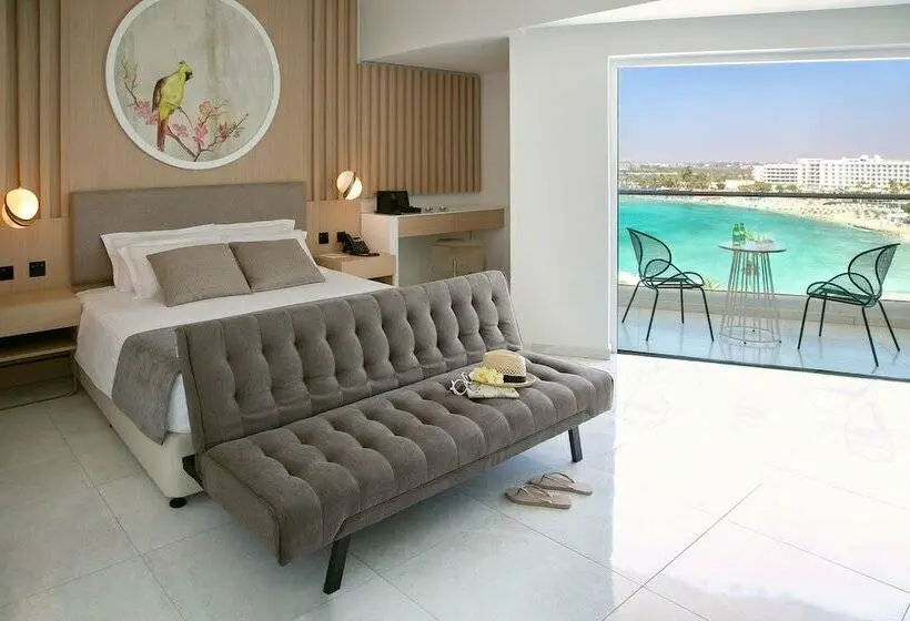 オーシャンビュージュニアスイート, Nissiblu Beach Resort