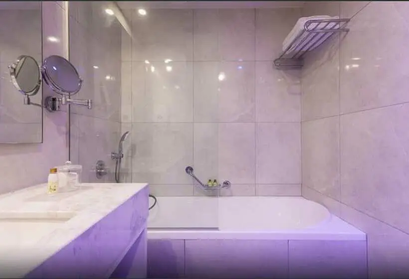 Standard Room Adapted for people with reduced mobility