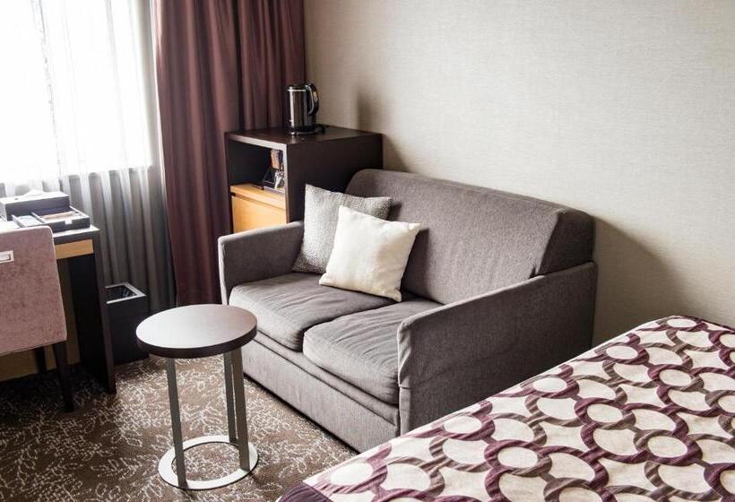 חדר סטנדרט, Ole