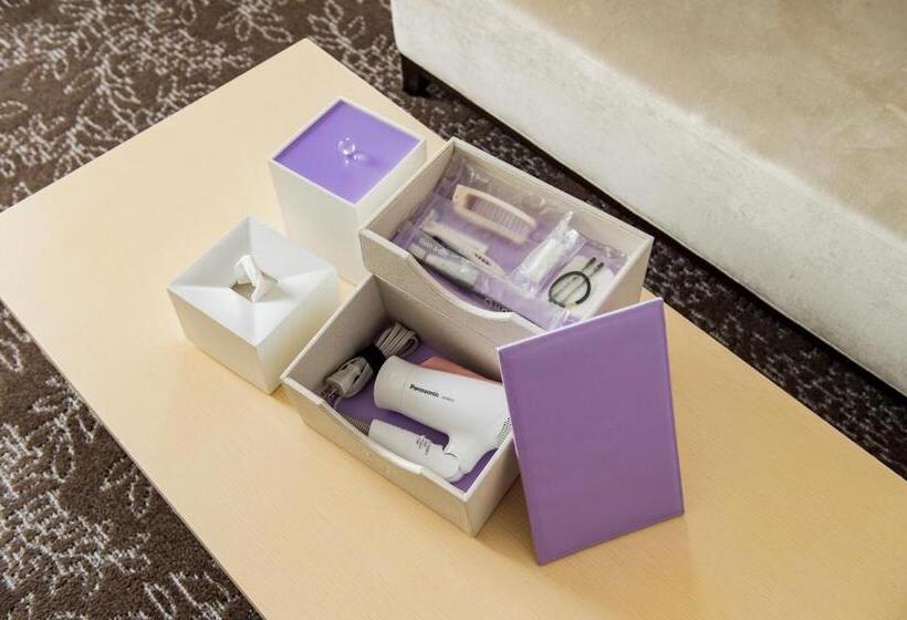 חדר סטנדרט, Ole