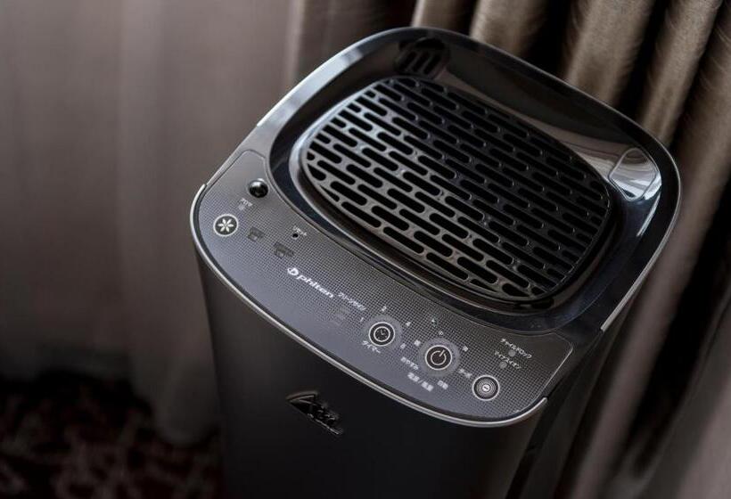 חדר יחיד פרמיום, Ole