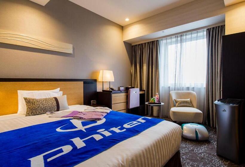 חדר יחיד פרמיום, Ole