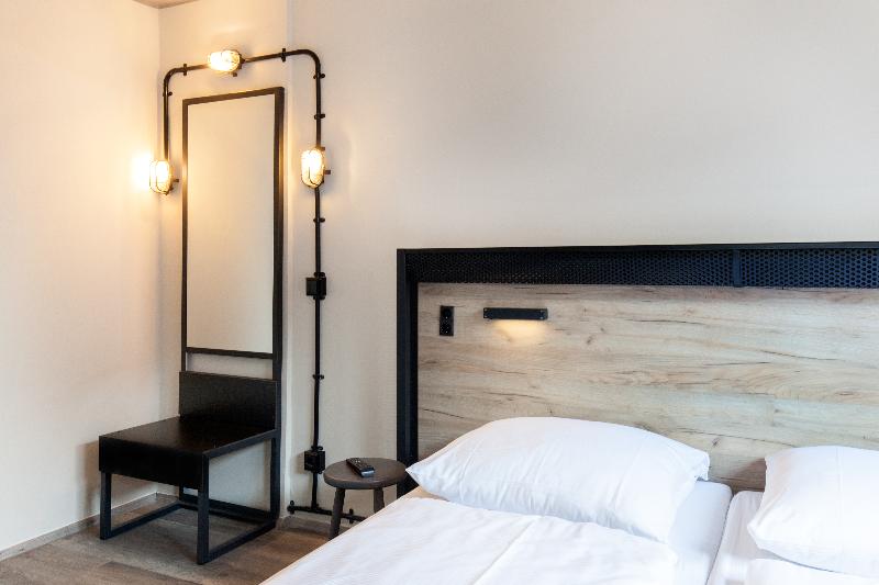 غرفة قياسية فردية, a&o Frankfurt Ostend