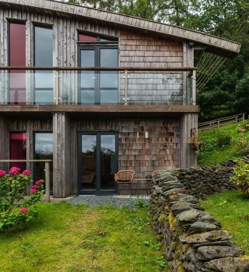 발코니 디럭스 룸, Dome House