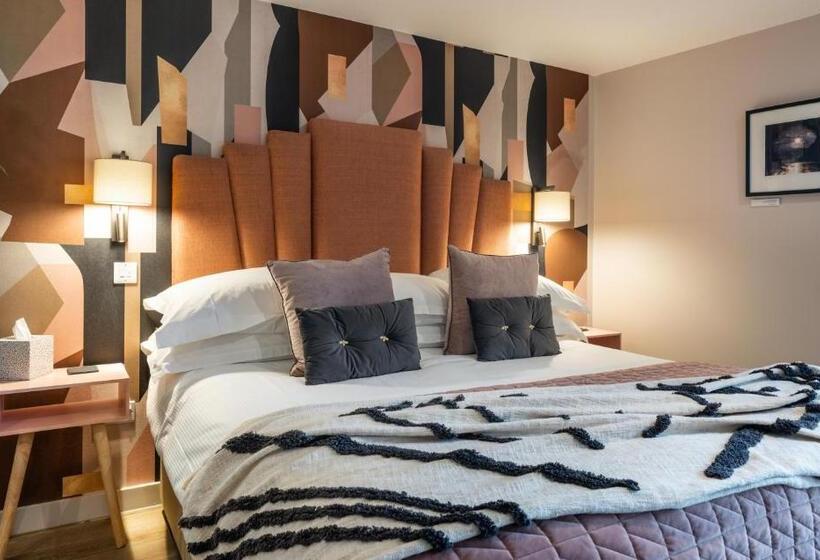 バルコニー付きデラックスルーム, Dome House