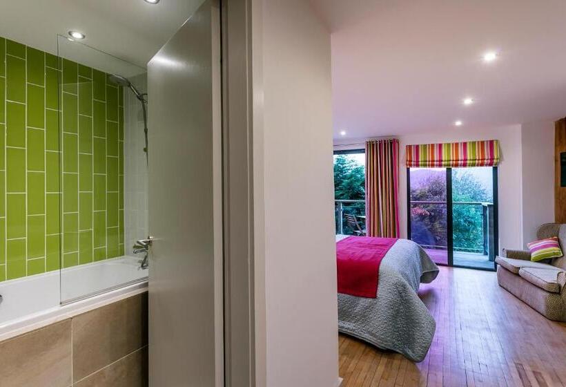 스탠다드 룸, Dome House