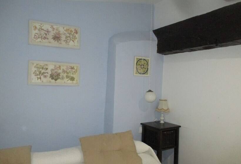 Номер Стандарт, Hostal Los Aromas