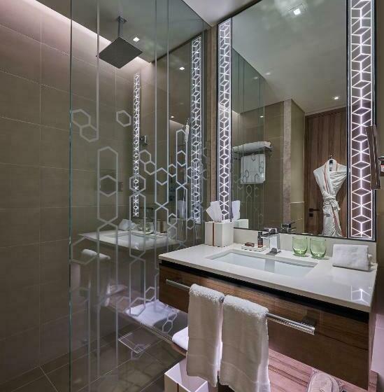 اتاق لوکس با تخت بزرگ, Mysk Al Mouj