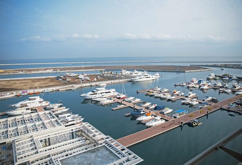 اتاق لوکس با چشم‌انداز, Mysk Al Mouj