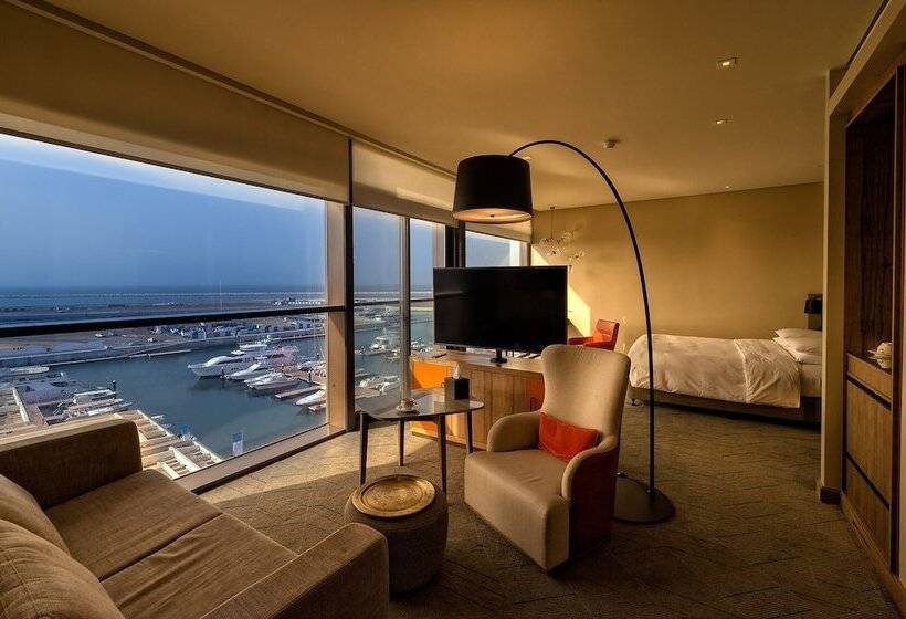 سوییت جونیور, Mysk Al Mouj