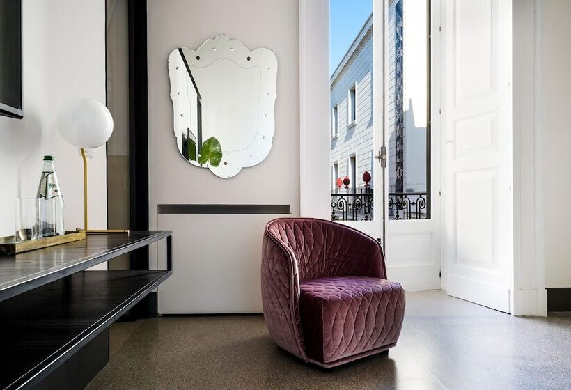 سوییت جونیور, Palazzo De Noha  Boutique