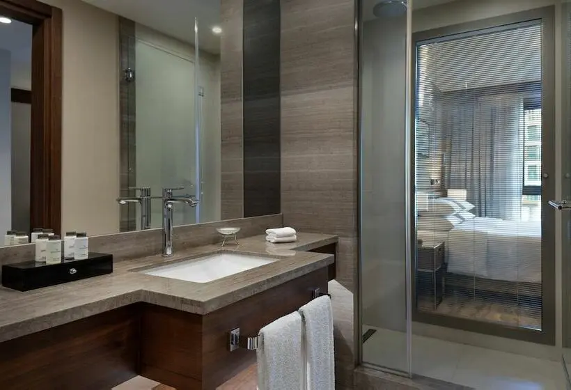 デラックスルーム, Sheraton Istanbul City Center