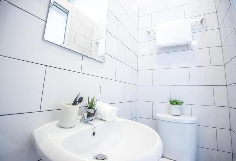 이코노미 룸, Glur Phuket Patong Beach