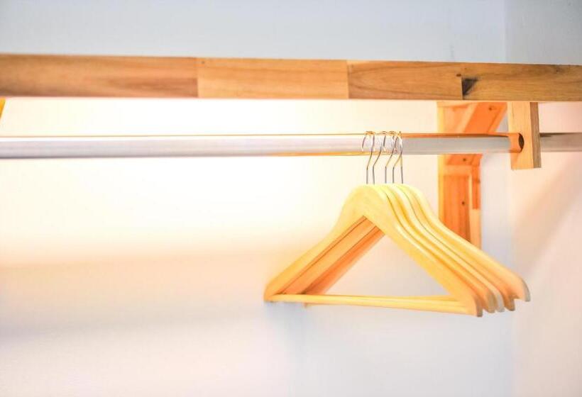 디럭스 룸, Glur Phuket Patong Beach