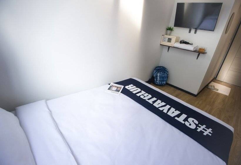 디럭스 룸, Glur Phuket Patong Beach