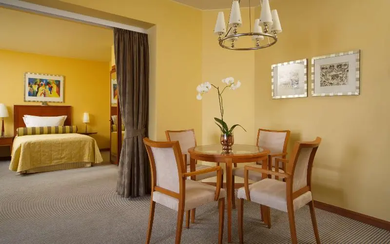 クラブルーム, Intercontinental San Diego, An Ihg