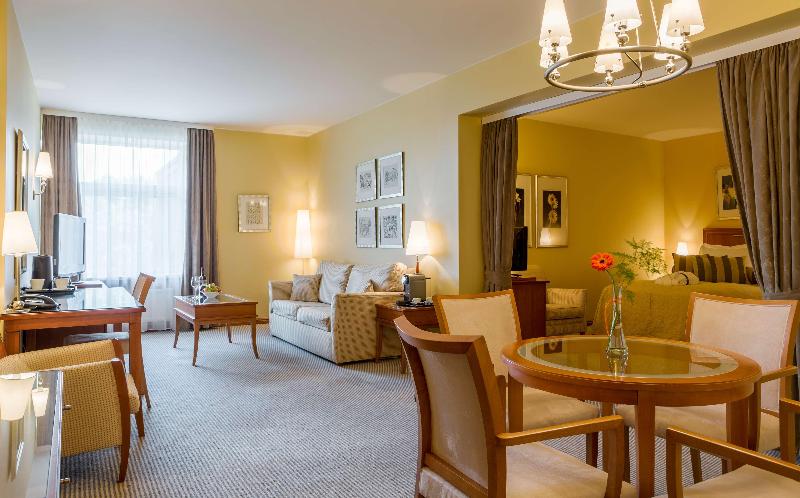 Номер Клуб, Intercontinental San Diego, An Ihg