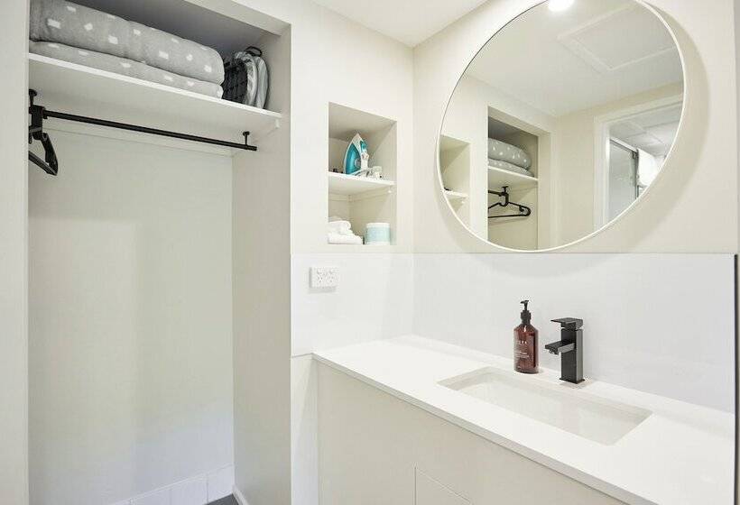 スタンダードルーム, Red Star Palm Beach