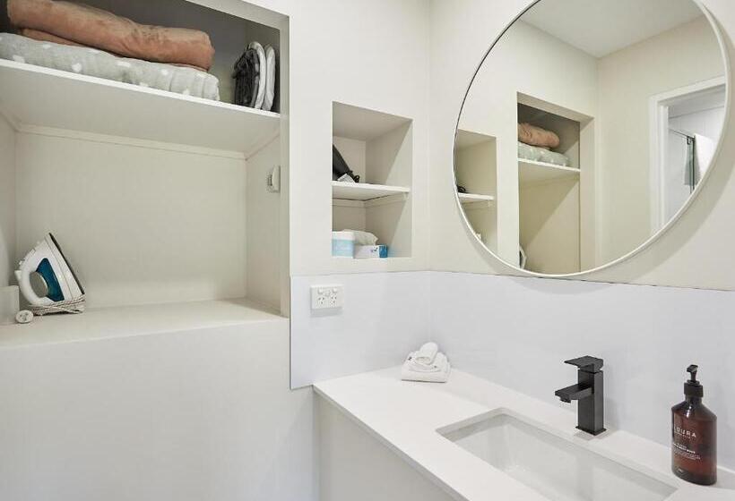 スタンダードルーム, Red Star Palm Beach