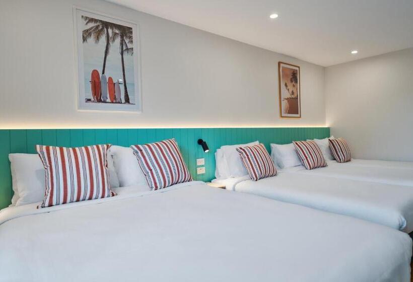 Семейный Номер, Red Star Palm Beach