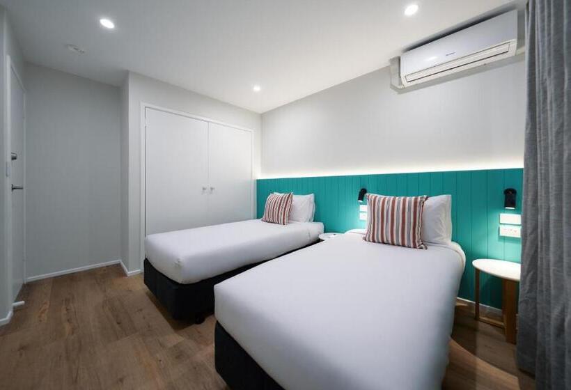 2ベッドルームアパートメント, Red Star Palm Beach