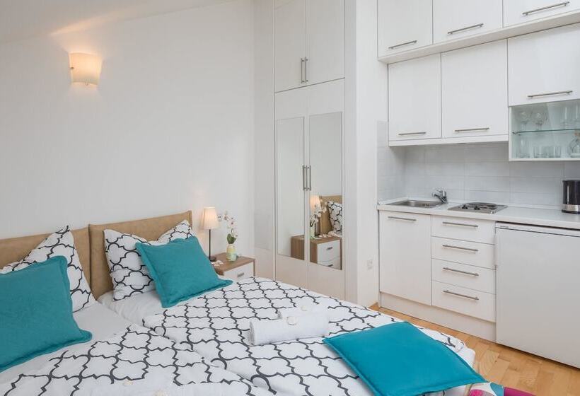 Quarto Superior, Split Center Suites