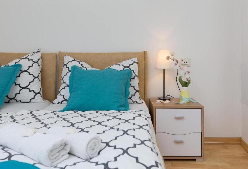 Quarto Superior, Split Center Suites