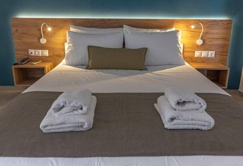 Habitació Quàdruple Estàndard Vista Mar, Triton Authentic Cretan