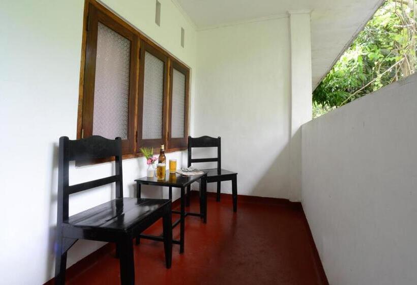 غرفة ديلوكس مزودة بشرفة, Swelanka Residence