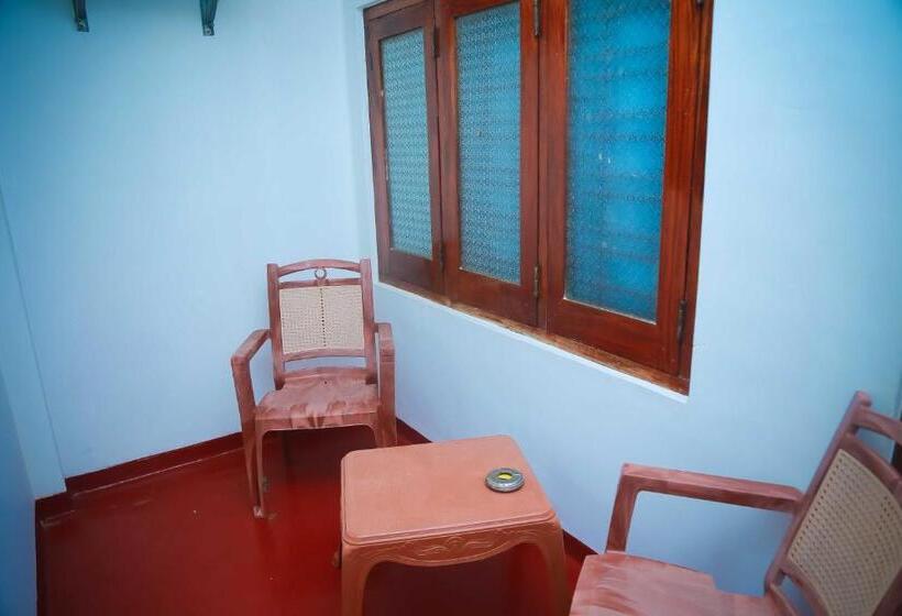 غرفة قياسية مزوَّدة بشُرفة, Swelanka Residence