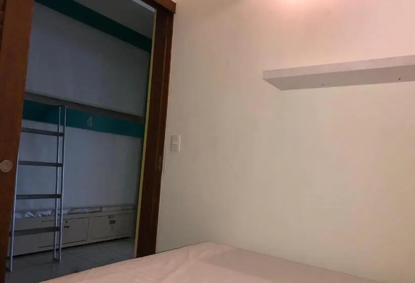 اتاق استاندارد, Hostel Tropico 20º Oceanfront